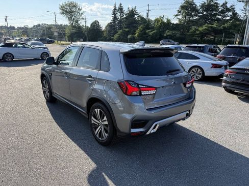 Used 2020 Mitsubishi Outlander Sport Black Edition FWD image 10