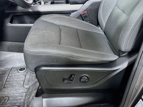 Used 2023 RAM 1500 Big Horn AWD/4WD image 19