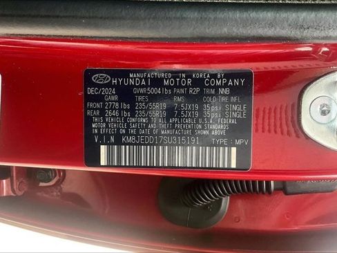 Used 2025 Hyundai Tucson Limited image 19