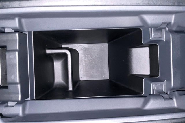 Used 2024 Nissan Rogue SV AWD/4WD image 40