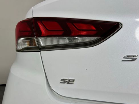 Used 2018 Hyundai Sonata SE image 13