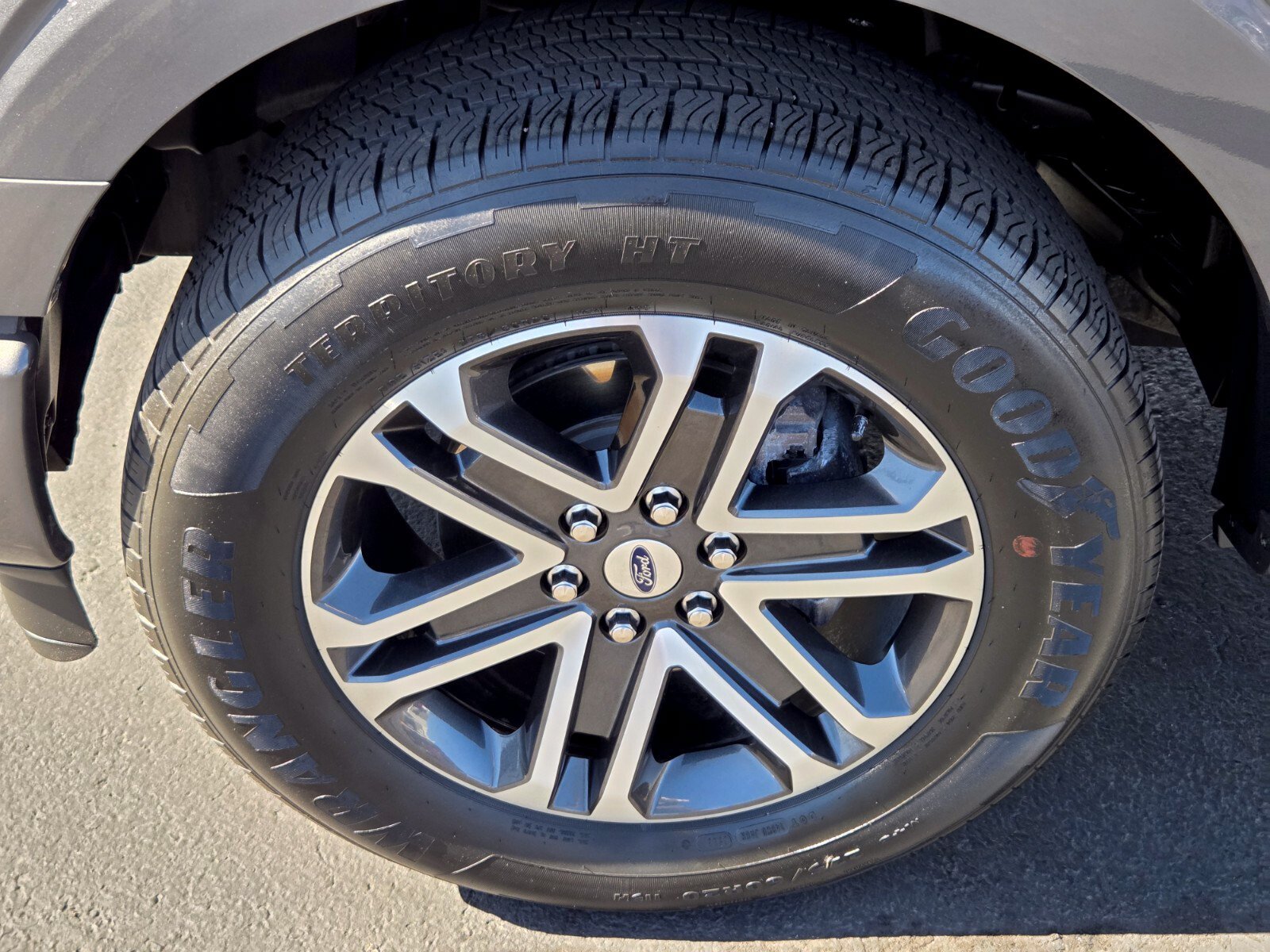 Certified 2023 Ford F150 XL w/ STX Appearance Package RWD image 9