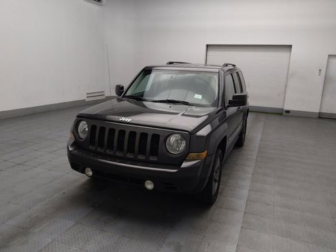 Used 2016 Jeep Patriot Latitude image 15