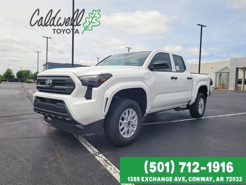 Used 2025 Toyota Tacoma SR AWD/4WD image 1
