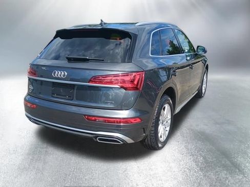 Used 2023 Audi Q5 2.0T Premium w/ Convenience Package AWD/4WD image 5