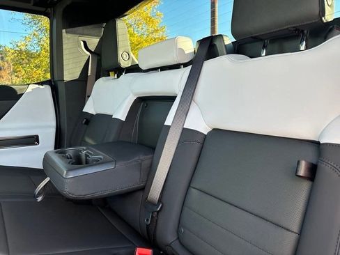 New 2025 GMC Hummer EV 3X AWD/4WD image 53