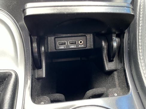 Used 2017 Nissan Maxima Platinum FWD image 18