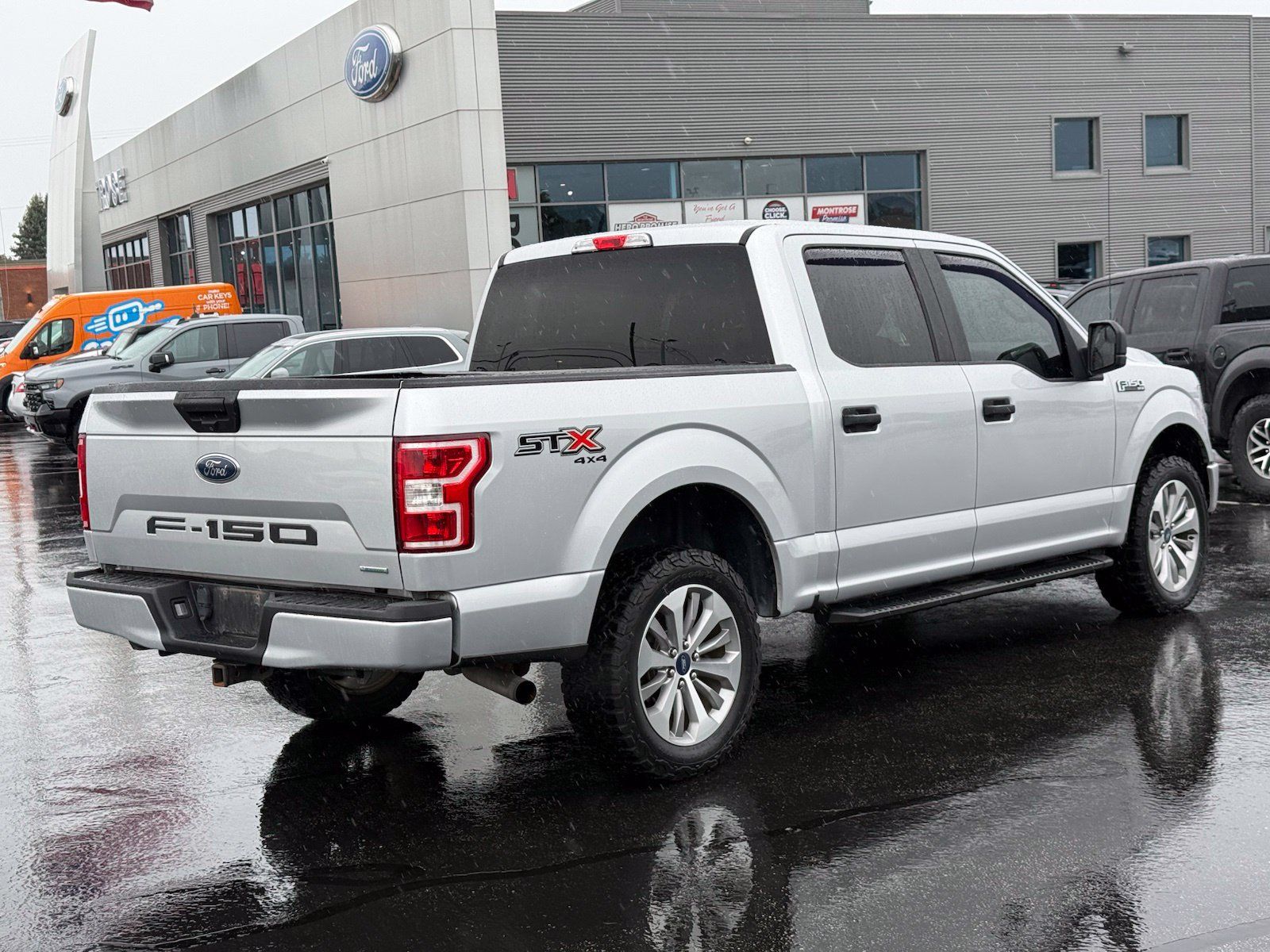 Used 2018 Ford F150 XL w/ Equipment Group 101A Mid AWD/4WD image 4