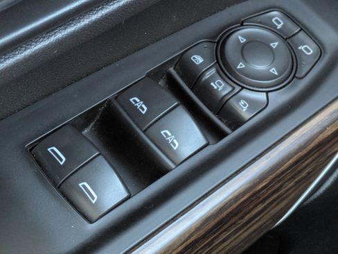 Certified 2022 Chevrolet Silverado 2500 High Country w/ Safety Package II image 24