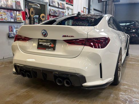Used 2023 BMW M4 CSL RWD image 7
