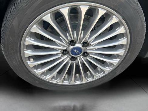 Used 2014 Ford Fusion Titanium FWD image 31