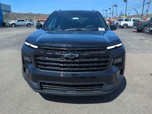 New 2026 Chevrolet Traverse LT w/ Midnight/Sport Edition FWD image 3