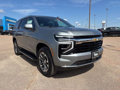 New 2026 Chevrolet Tahoe LS image 8