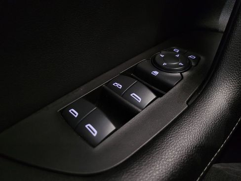 Used 2024 Chevrolet Blazer LT FWD image 27