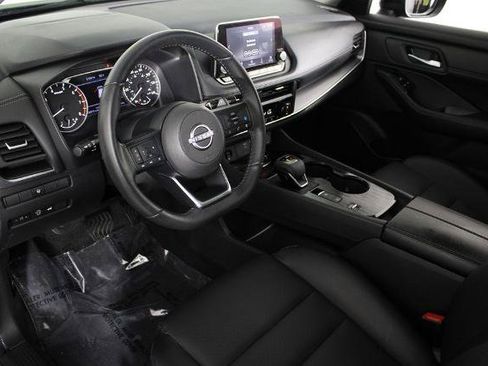 Certified 2024 Nissan Rogue SV w/ SV Premium Package FWD image 20