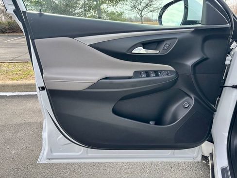 Used 2024 Buick Envista Avenir image 12