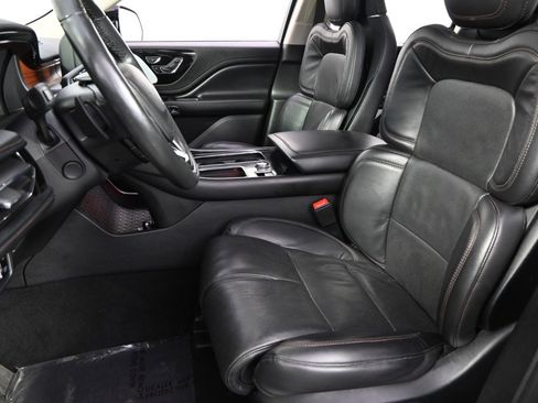 Used 2023 Lincoln Aviator Grand Touring w/ Equipment Group 301A image 13