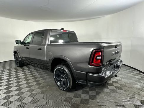 New 2026 RAM 1500 4x4 Crew Cab image 9