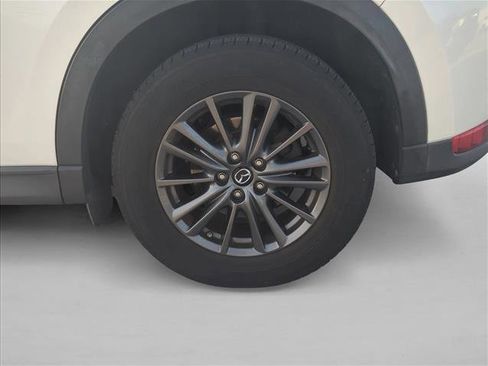 Used 2019 MAZDA CX-5 Touring image 6