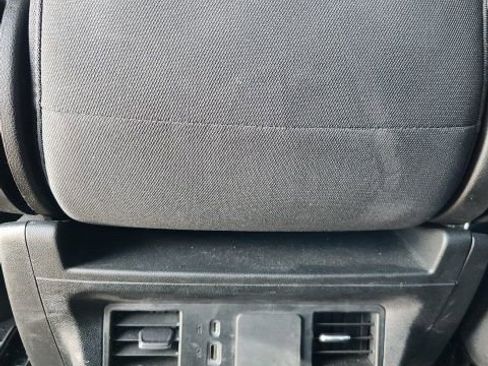 Used 2024 Chevrolet Silverado 1500 Custom Trail Boss w/ LPO, Dark Essentials Package image 11