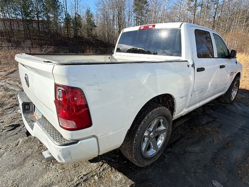 Used 2015 RAM 1500 Express image 7