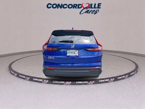 Used 2023 Honda CR-V EX-L image 5
