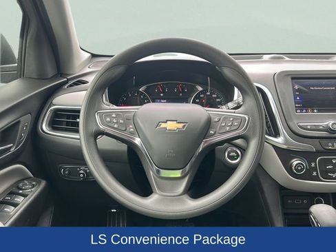 Used 2024 Chevrolet Equinox LS w/ LS Convenience Package image 8