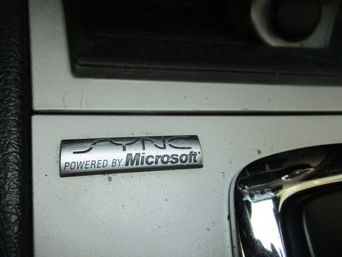 Used 2010 Ford Fusion SE FWD image 31
