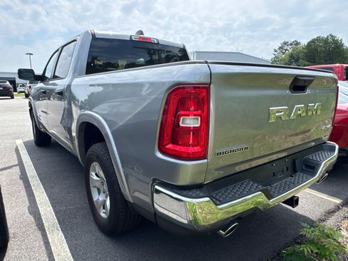 Used 2025 RAM 1500 Big Horn AWD/4WD image 6