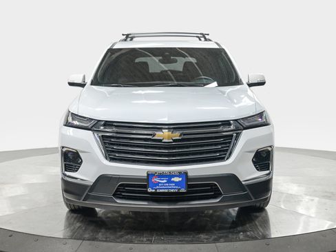 Used 2023 Chevrolet Traverse LT AWD/4WD image 10