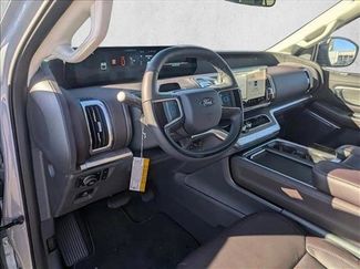 New 2025 Ford Expedition Max Platinum w/ Platinum Ultimate Package video 2