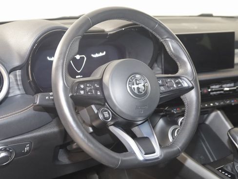 Used 2024 Alfa Romeo Tonale Ti w/ Active Assist Package image 6