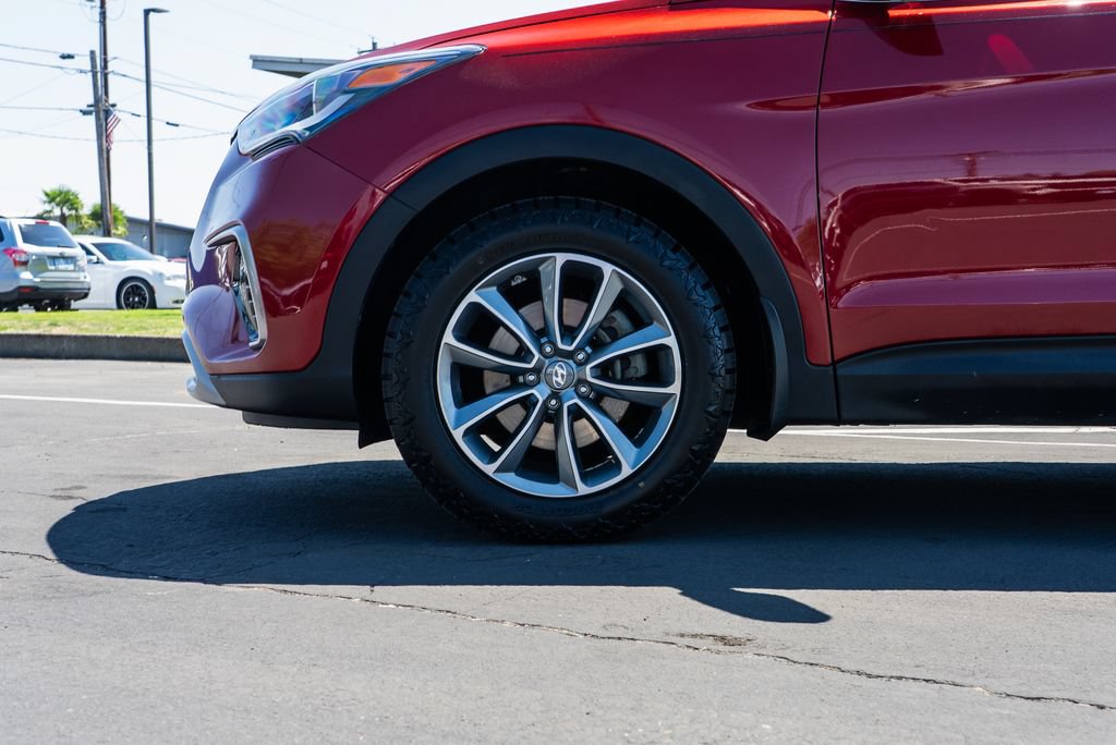 Used 2018 Hyundai Santa Fe SE AWD/4WD image 7