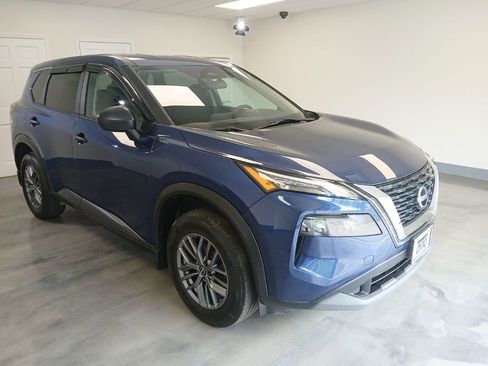 Used 2023 Nissan Rogue S AWD/4WD image 1