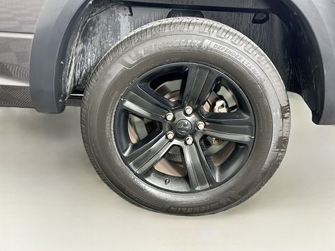 Used 2022 RAM 1500 Classic Warlock image 11