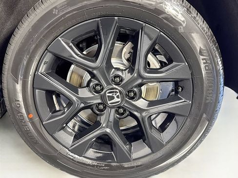 Used 2025 Honda HR-V Sport image 34