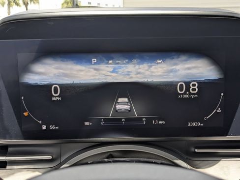 Used 2024 Kia Carnival SX FWD image 37