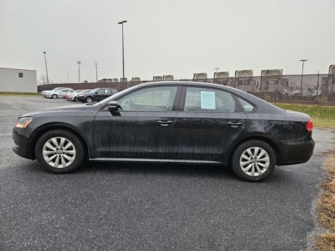 Used 2013 Volkswagen Passat 2.5 S image 5