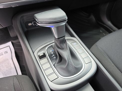 New 2027 Hyundai Kona SE FWD image 28
