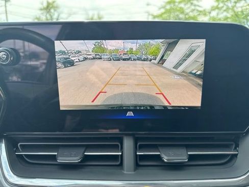 Used 2025 Chevrolet Trax ACTIV w/ Driver Confidence Package FWD image 15