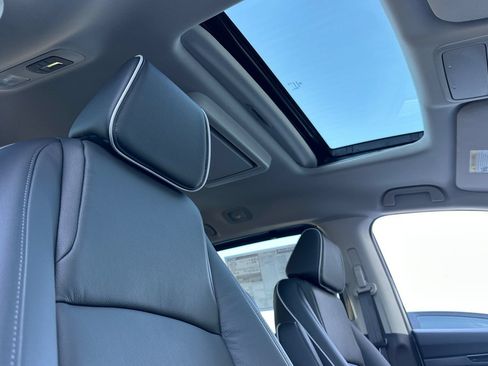 New 2026 Honda Odyssey Touring image 20