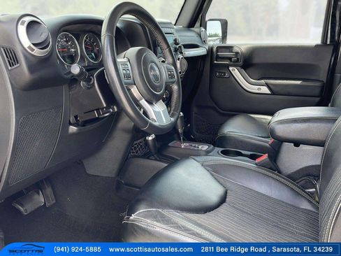 Used 2015 Jeep Wrangler Sport image 19