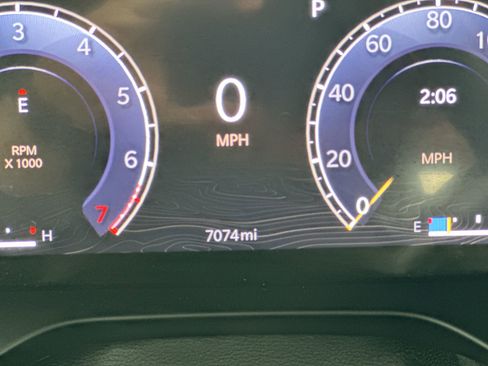 Used 2025 Jeep Grand Cherokee L Altitude image 11