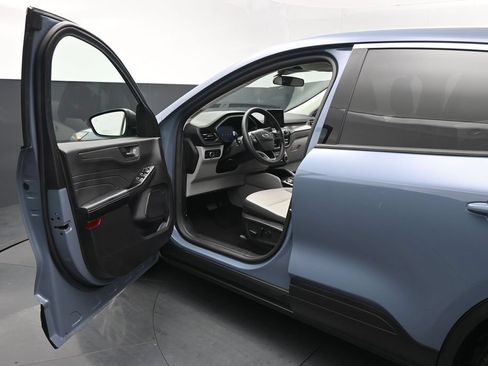 Used 2024 Ford Escape Active FWD image 8