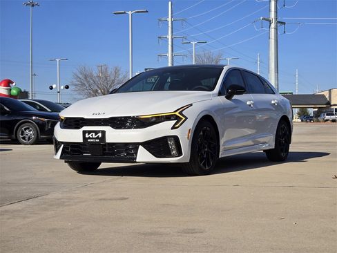New 2026 Kia K5 GT-Line image 2