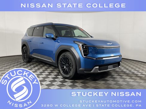 Used 2024 Kia EV9 Wind image 1