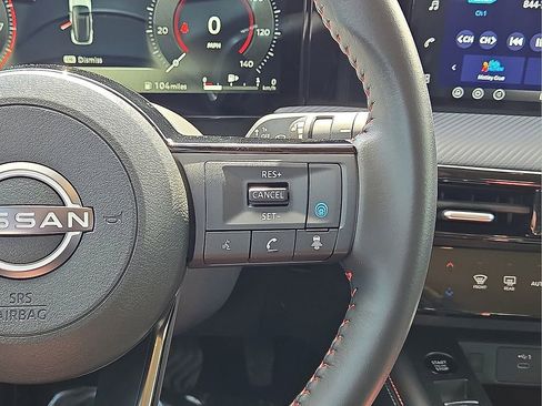 Used 2026 Nissan Kicks SR image 20