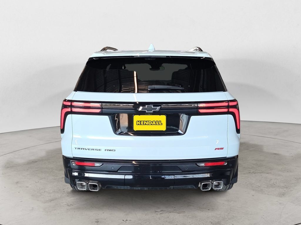 Certified 2026 Chevrolet Traverse RS w/ LPO, Floor Liner Package AWD/4WD image 6