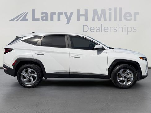 Certified 2023 Hyundai Tucson SE image 6