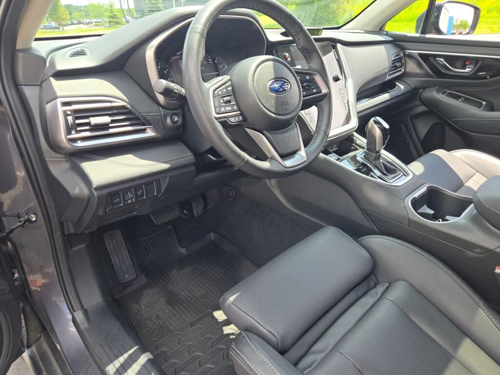 Used 2024 Subaru Outback Limited XT AWD/4WD image 22